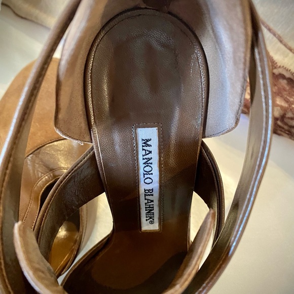 🌟💎HP 3X💎🌟MANOLO BLAHNIK- Luxury Crafted Women's Heels 👠 - Picture 11 of 16